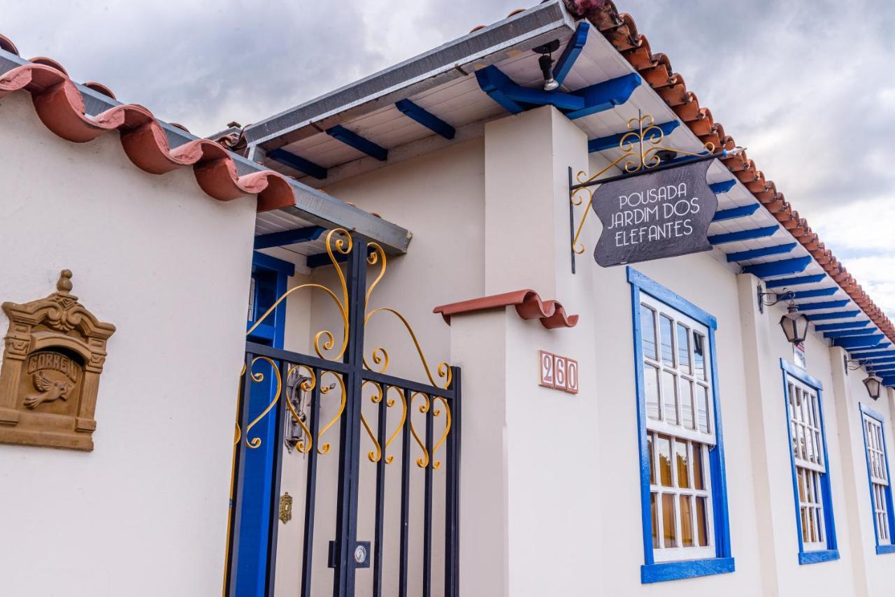 Hotel Jardim Dos Elefantes *